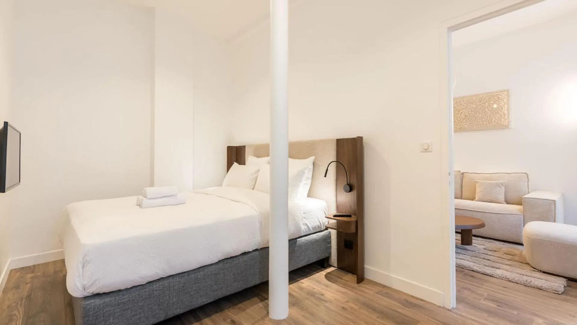 Elegant Appartement A Deux Pas Du Moulin Rouge Paříž Apartmán